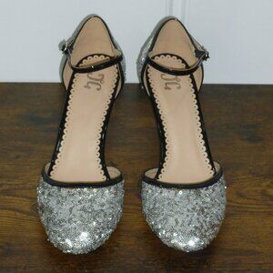 NWOT Women's Silver Sequin Faux Black Leather Piping Mary Jane Stiletto Heels